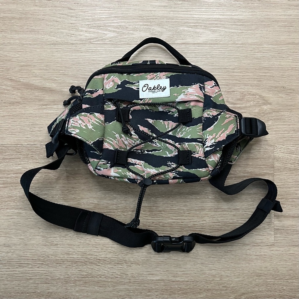 Oakley Thermonuclear Protection TNP Tiger Camo Belt Bag